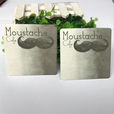 4c Impression de sous-vêtements promotionnels pour boissons, sous-vêtements papier imprimés sur mesure