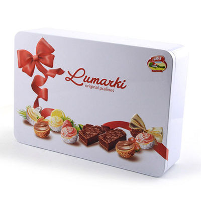 Une boîte en étain de chocolat recyclée sur mesure