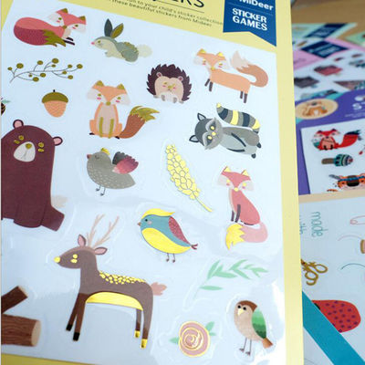 Étiquette autocollant de dessin animé pour enfants découpée par laser