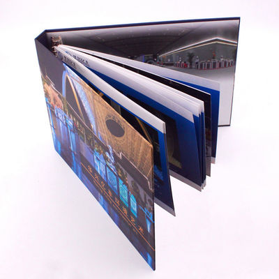 Impression professionnelle de brochures en couleurs complètes Livre en couverture rigide avec SPOT UV