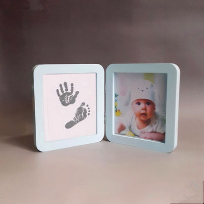Matériau en bois Cadre photo personnalisé 12 mois Kit d'empreintes de main et d'empreintes de pieds