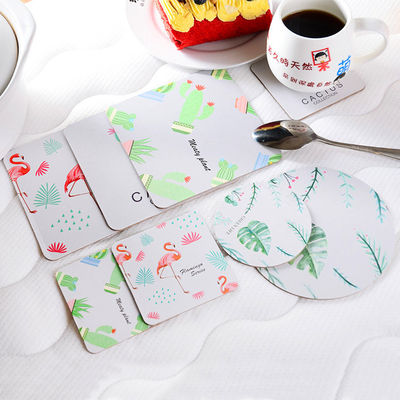 Des sous-vêtements pour boissons promotionnelles en papier absorbant / des sous-vêtements ronds sur mesure pour boissons
