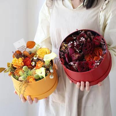 Boîte cadeau en papier rigide rose en vrac, boîte à fleurs ronde et carrée avec ruban